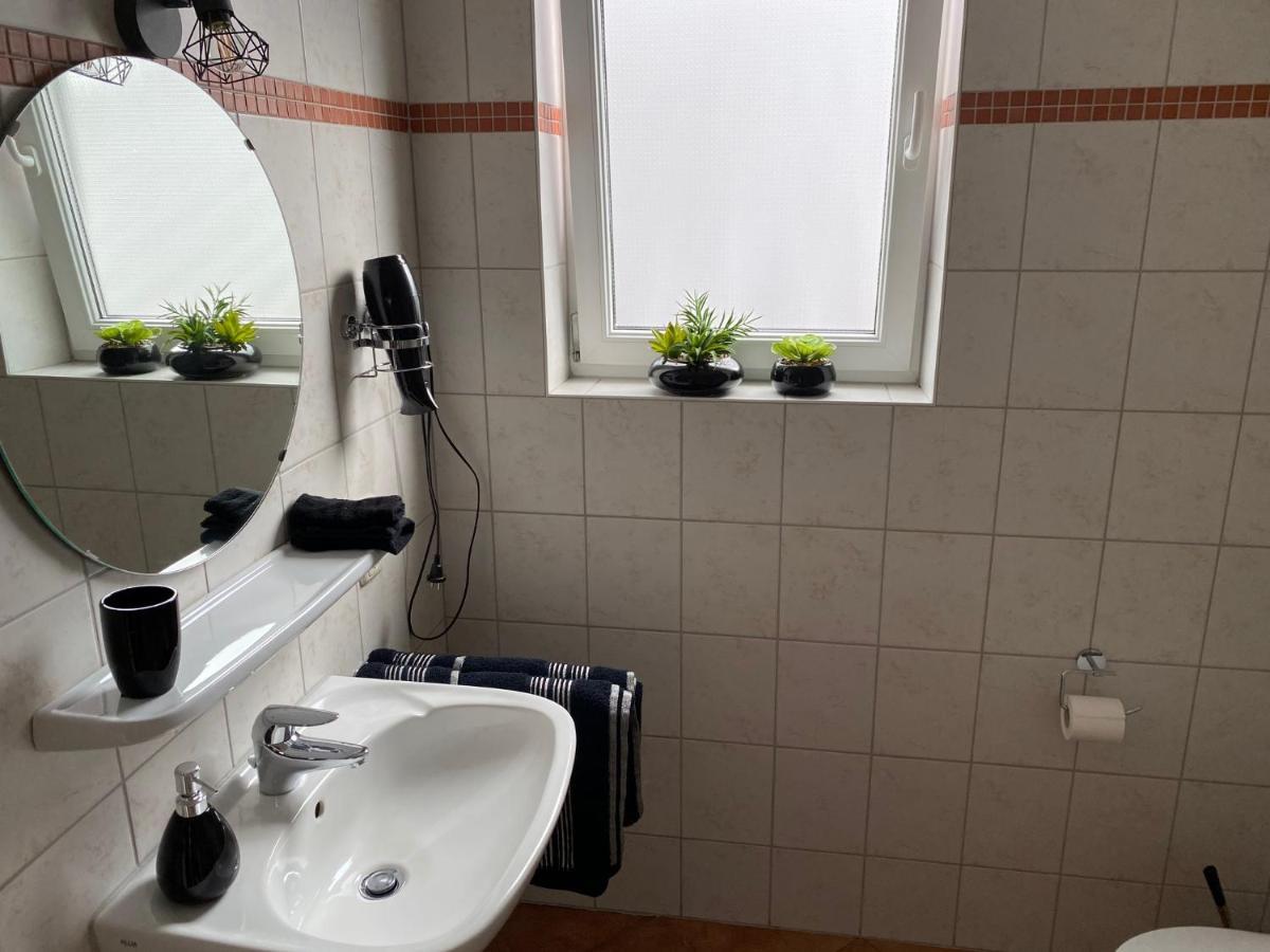 Ferienwohnungen Park Cafe Am Kurpark Bernkastel-Kues Kültér fotó