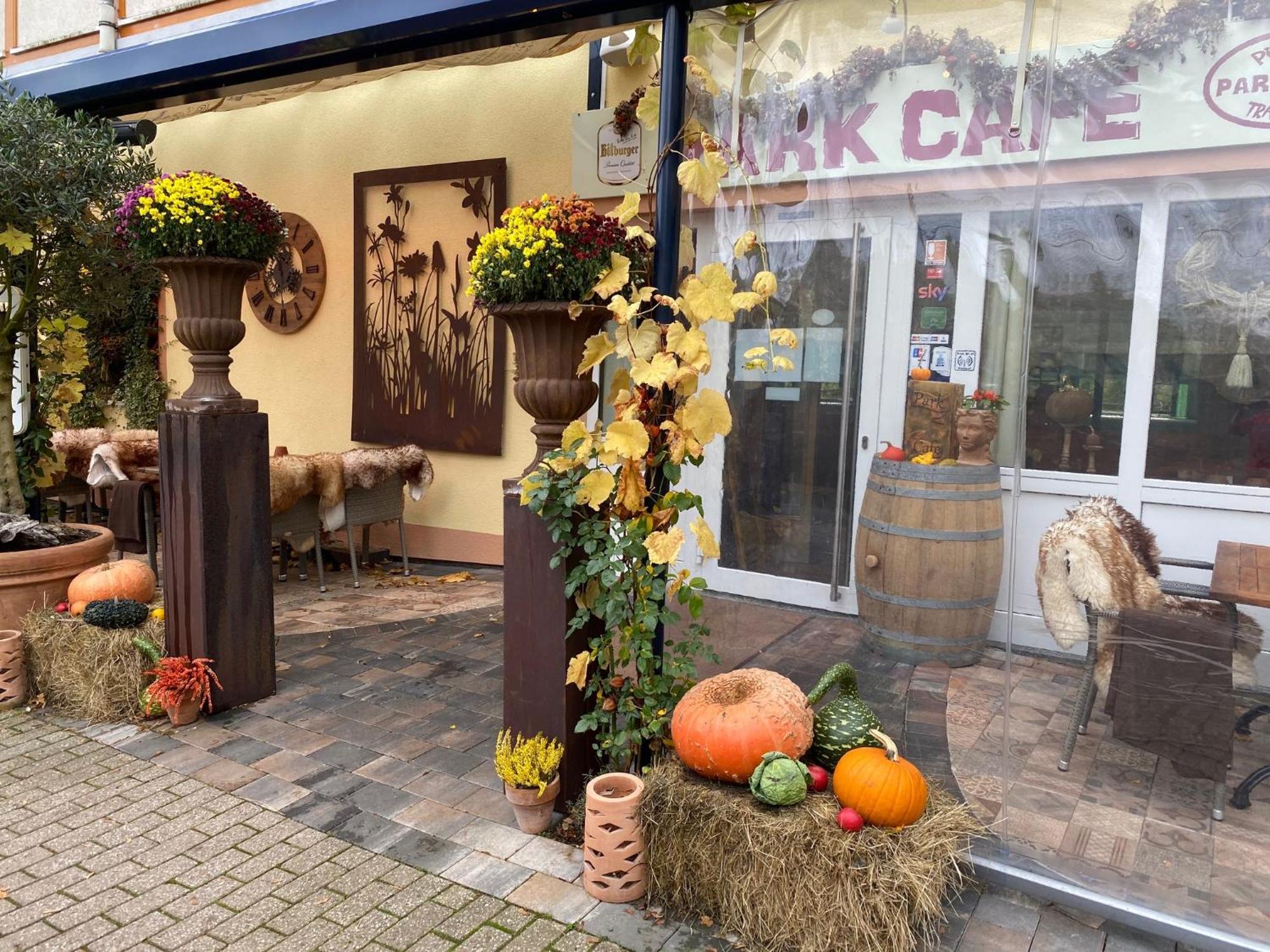 Ferienwohnungen Park Cafe Am Kurpark Bernkastel-Kues Kültér fotó